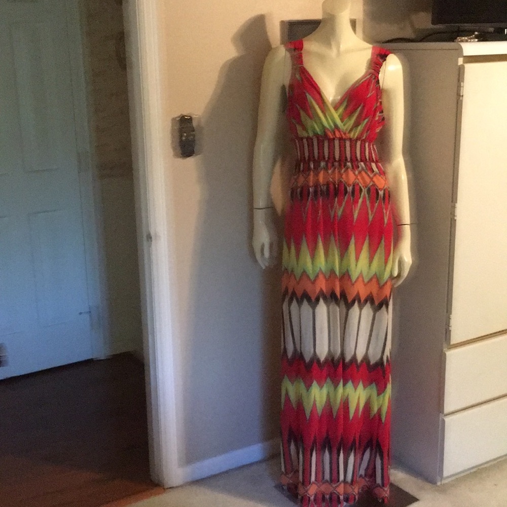 Sundress - Picture 2 of 3